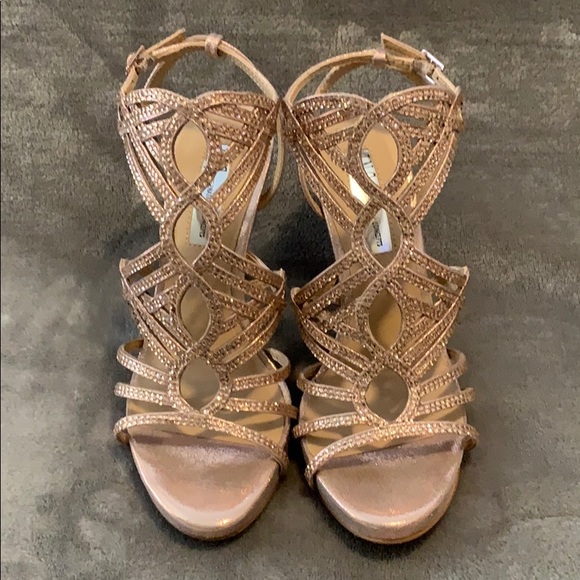 INC Surrie Rose Gold Shoes - Picture 3 of 5